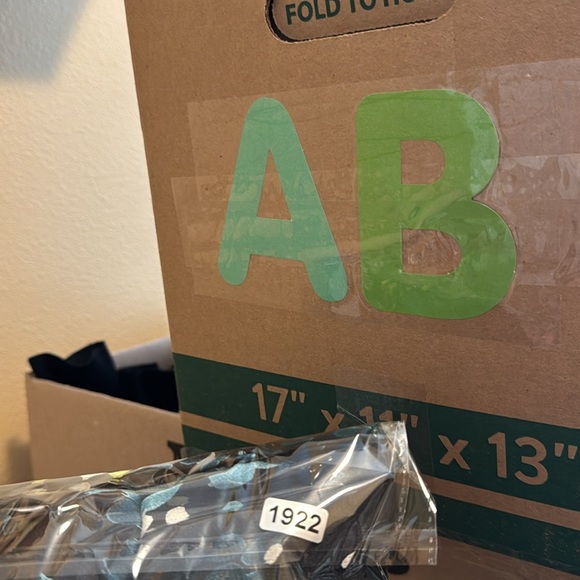 Torrid Womens Abstract Print Short Sleeve Dress Size 2 With Pockets - Picture 8 of 8